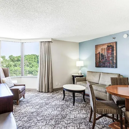 Doubletree By Hilton Memphis Hotel Exterior photo
